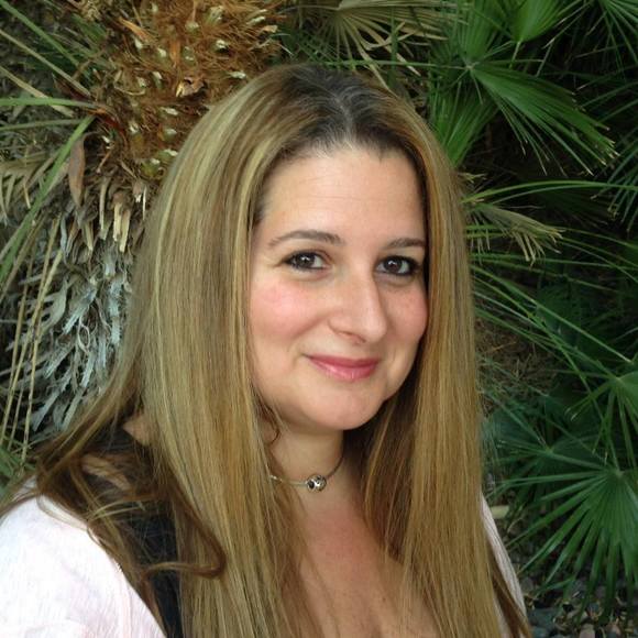 Meet your Posher, Lisa - Picture 1 of 1